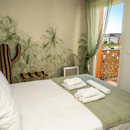 Sete, Thau Indigo B402 Апартаменты Сет