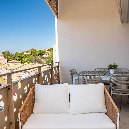 Sete, Thau Indigo B402