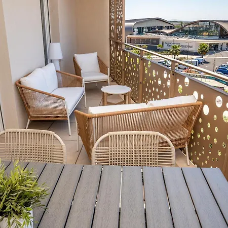 Sete, Thau Indigo B402 Апартаменты *